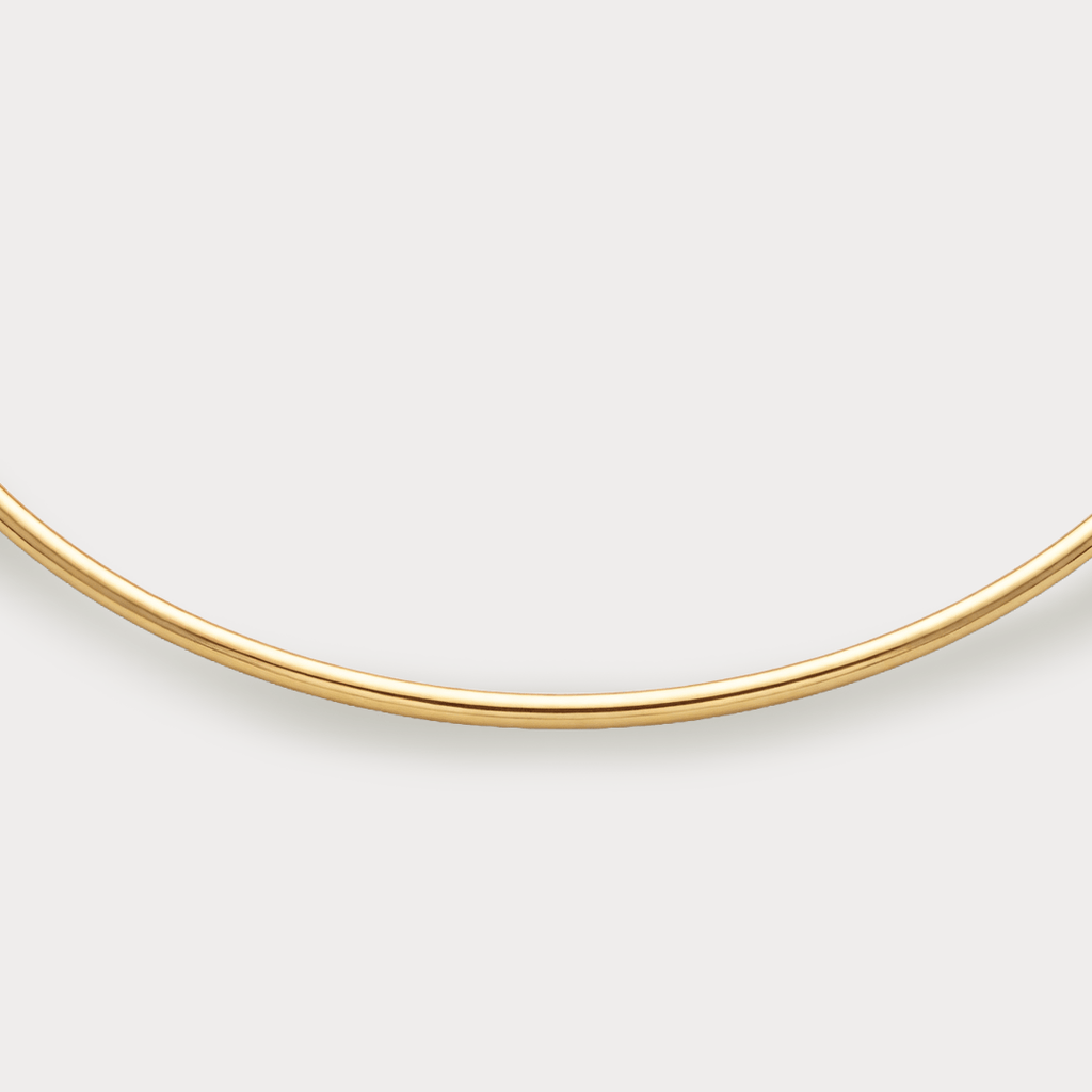 Silhouette Diamond Necklace