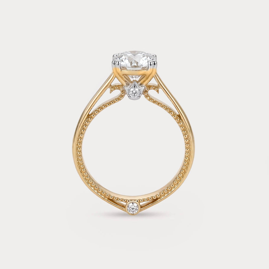 Nuit d'Or Solitaire Diamond Ring