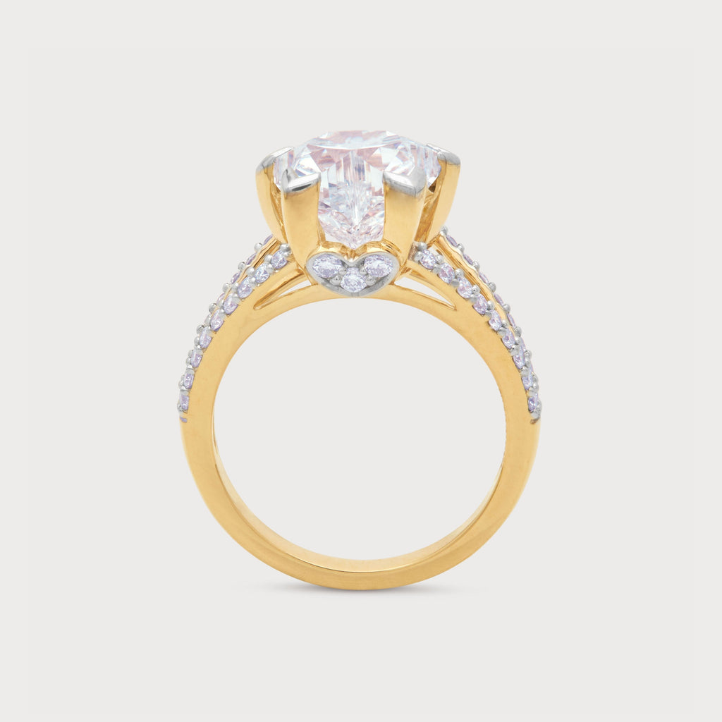 Orchid Éclat Diamond Ring