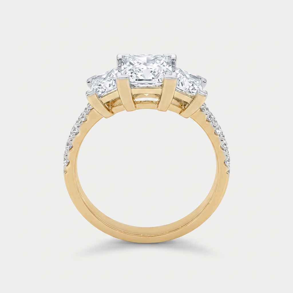 Douce Nuit Solitaire Diamond Ring