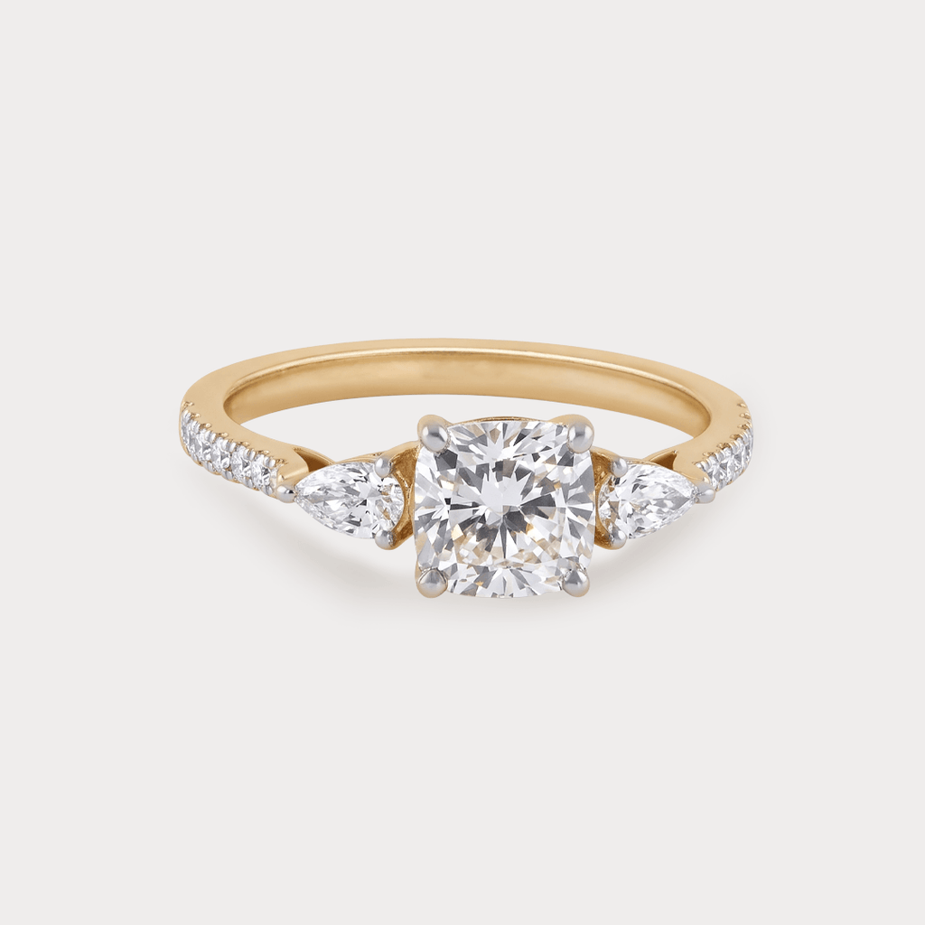 Raíz Solitaire Diamond Ring