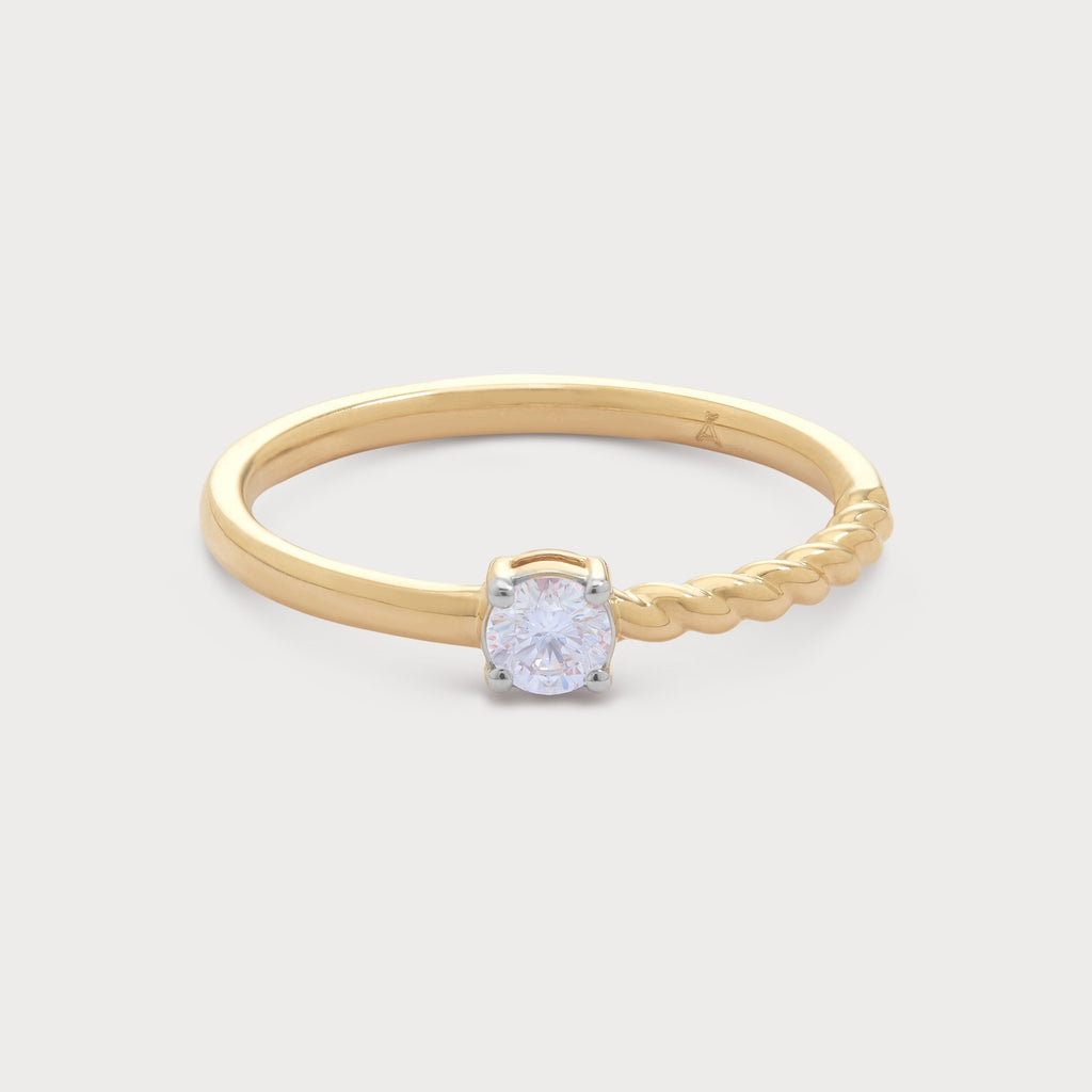 Tresse Diamond Ring