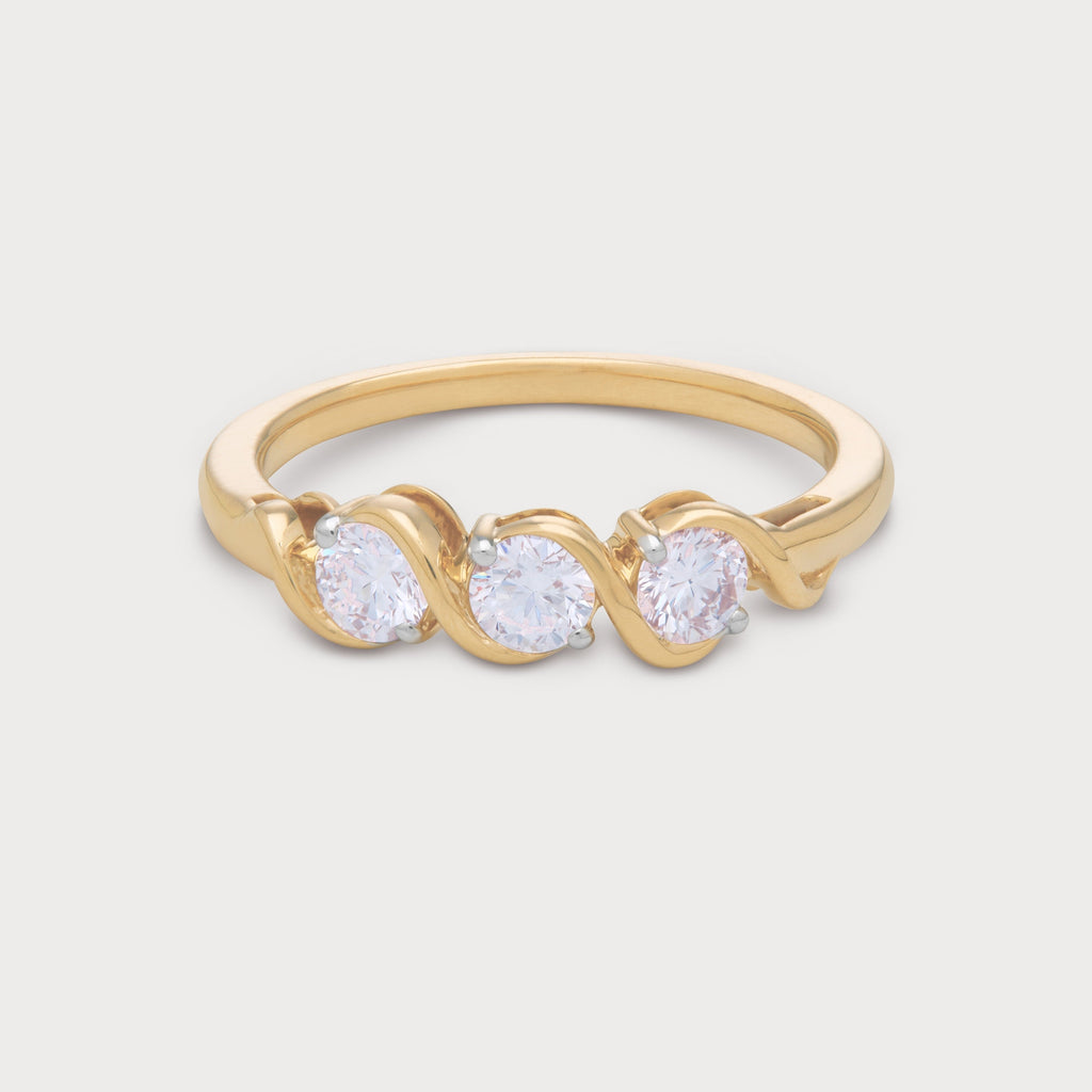 Selene Diamond Ring