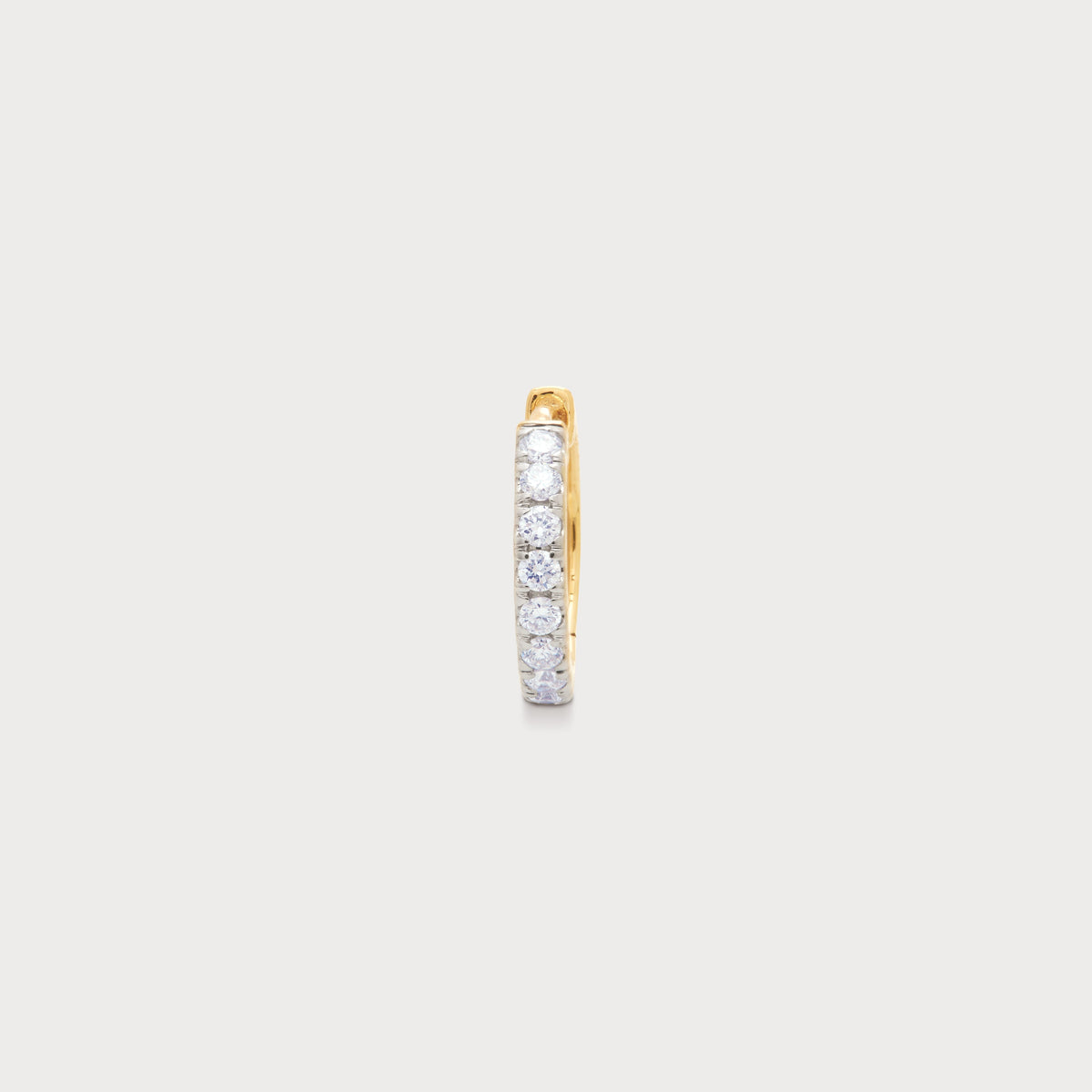 The Eternity Loop Nose Pin