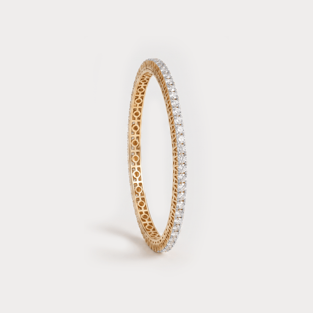 Wind Grace Diamond Bangle